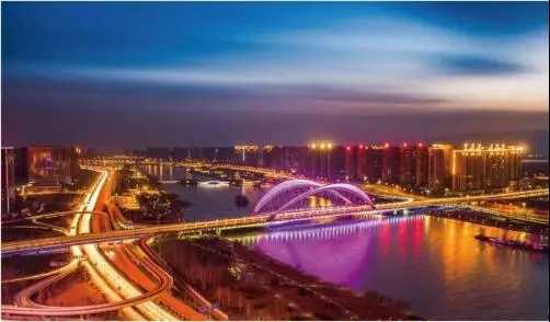 1至7月我省經(jīng)濟(jì)社會(huì)穩(wěn)定發(fā)展 制造業(yè)投資引領(lǐng)增長(zhǎng)