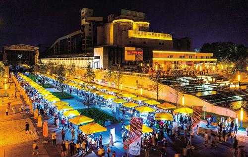 首批省級夜經(jīng)濟生活集聚區(qū)出爐 我市6個單位入列